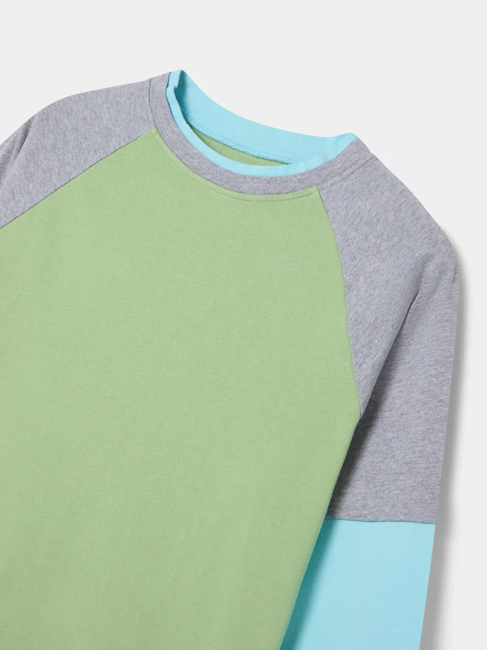 LAYERED FOREST LONGSLEEVE TEE