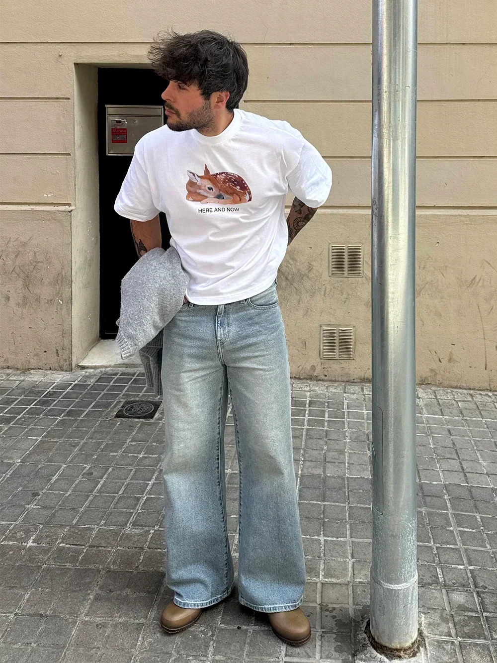 HEREANDNOW CLASSIC TEE