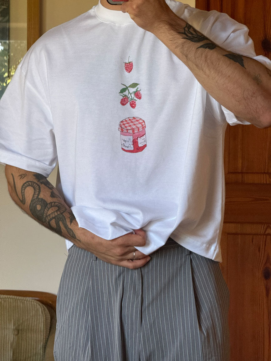 RASPBERRY CLASSIC UNISEX TEE