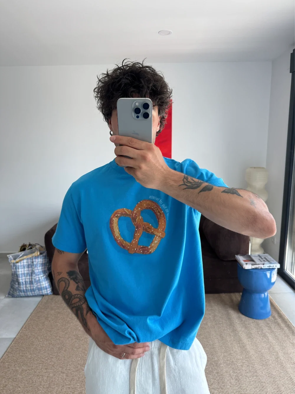 PRETZEL BLUE CLASSIC TEE