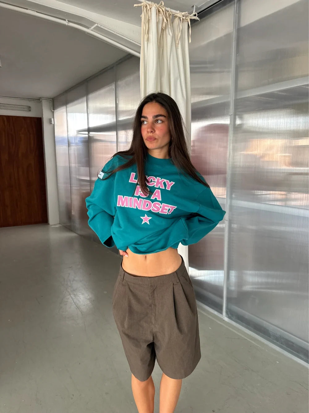 LUCKY MINDSET CREWNECK