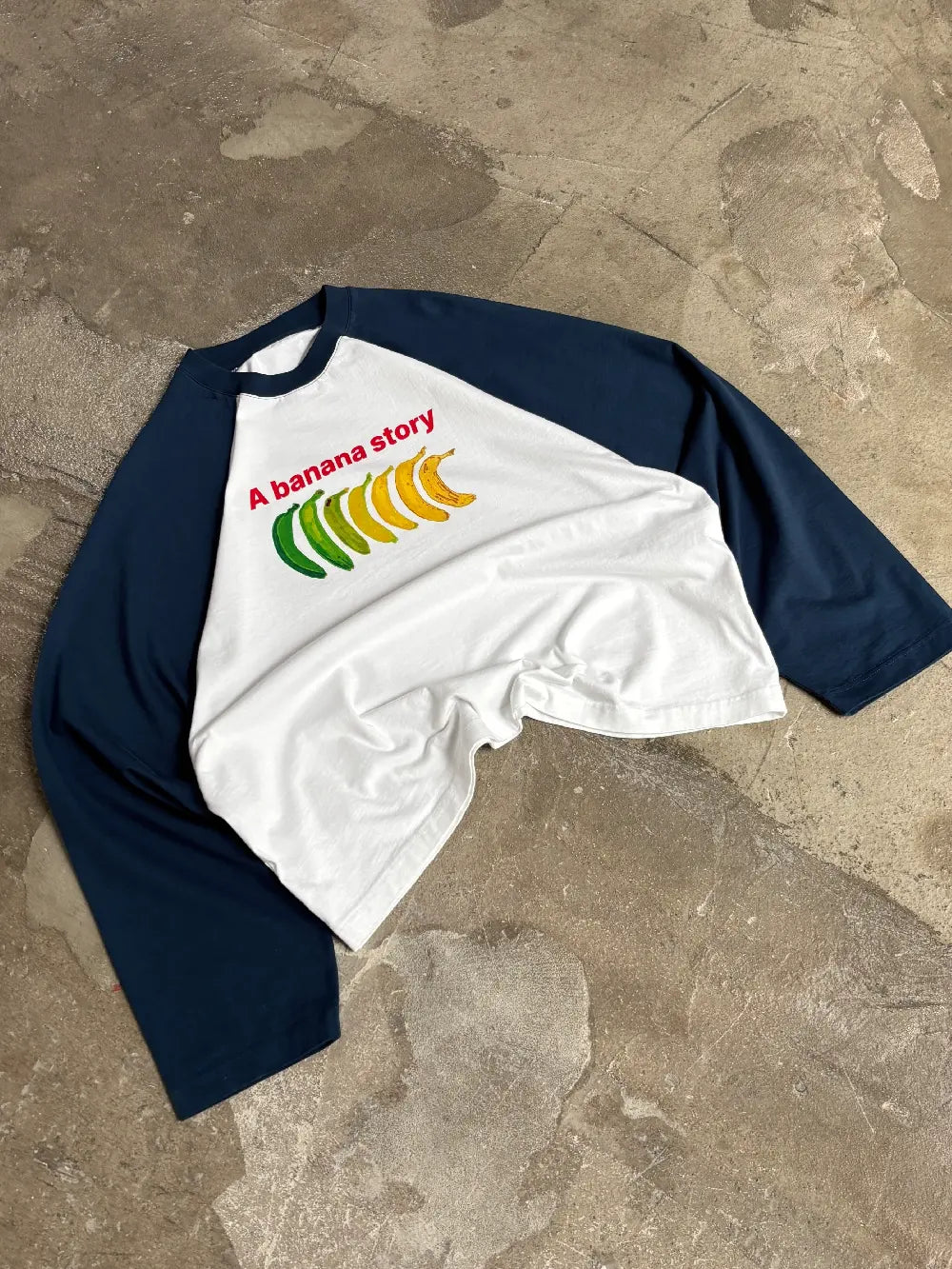 BANANASTORY LONGSLEEVE TEE