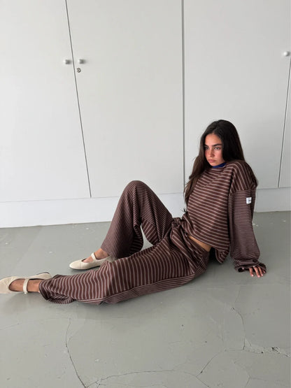 CHOCOLATE STRIPED PULLOVER